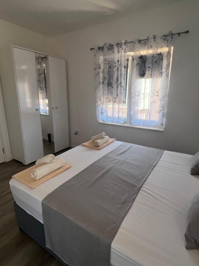 Apartments Villa Zdrava Trogir Ngoại thất bức ảnh
