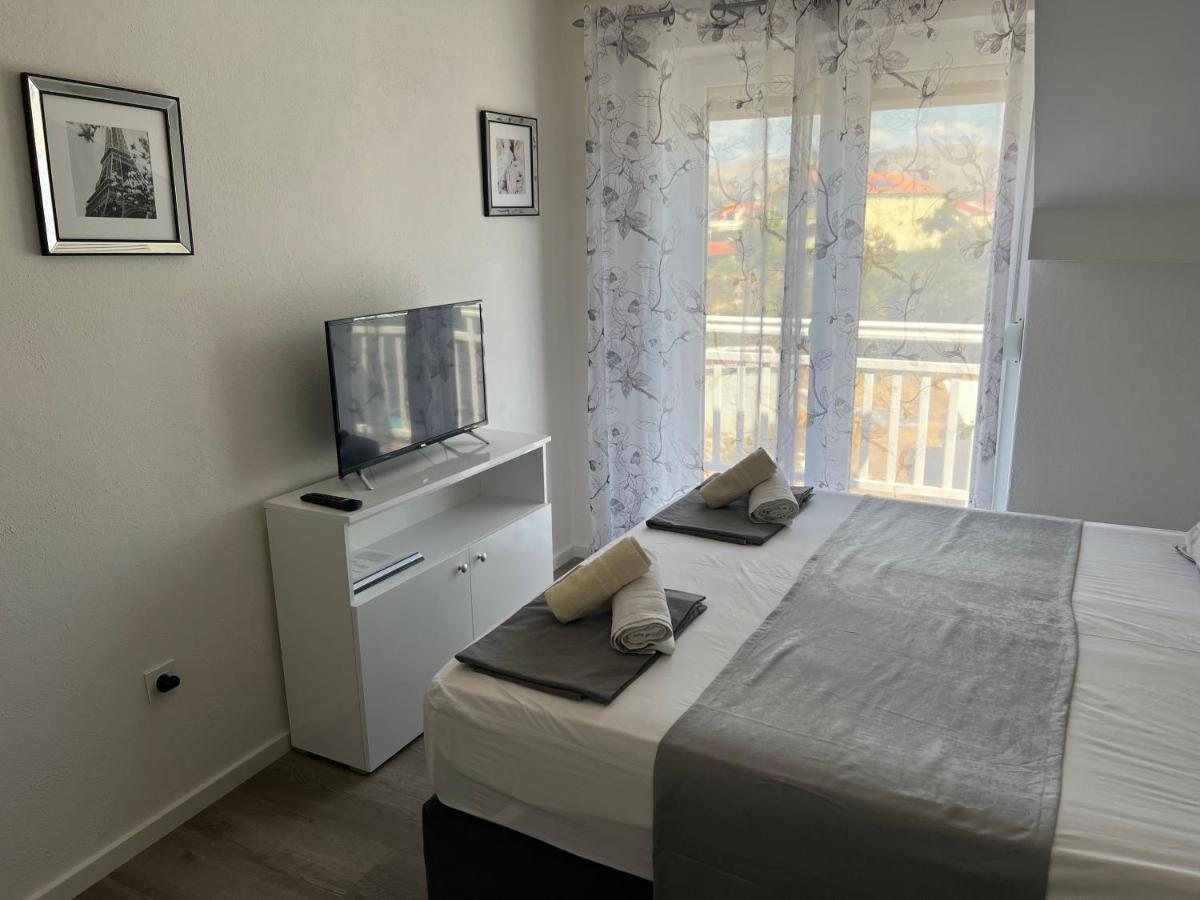 Apartments Villa Zdrava Trogir Ngoại thất bức ảnh